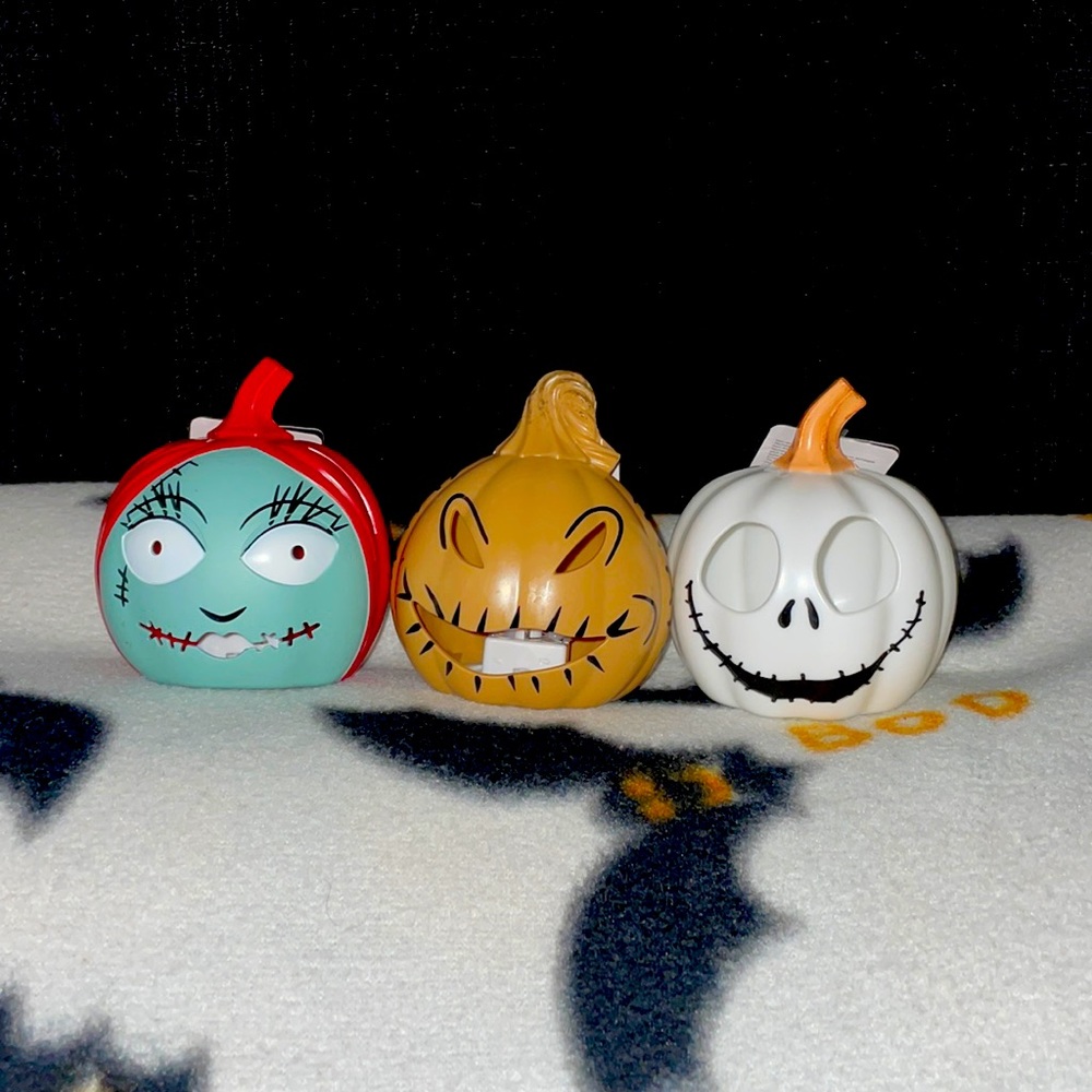NBC mini pumpkins set